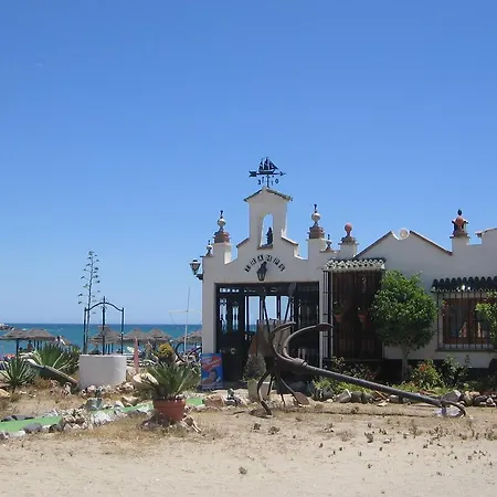 Playas Del Duque Apartment